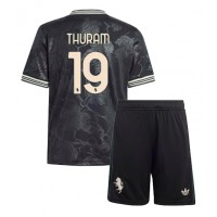 Juventus Khephren Thuram #19 Tretí Detský futbalový dres 2025-26 Krátky Rukáv (+ trenírky)
